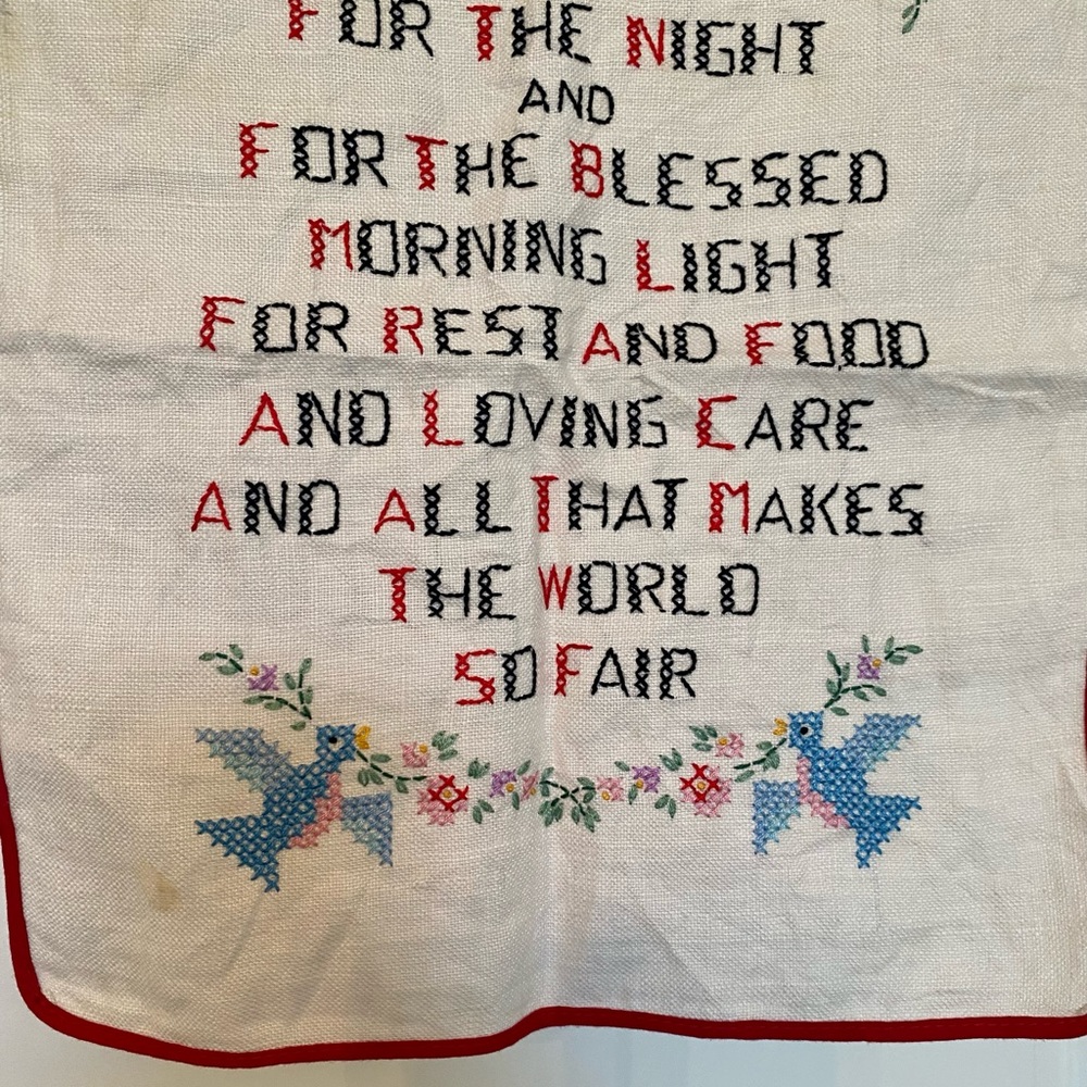 Adorable Handmade Vintage/Antique Hand Towel 💙♥️ - Picture 3 of 4